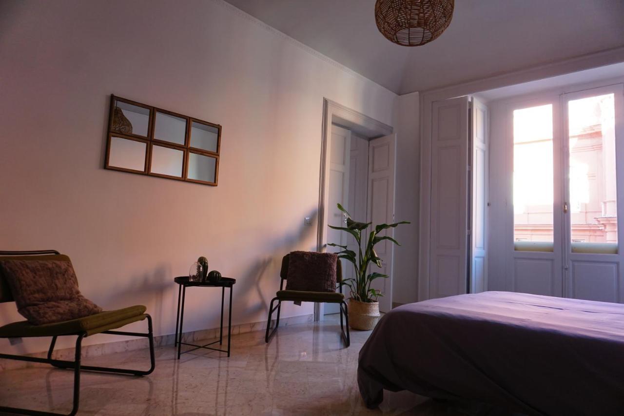 Rossopetruzzelli Apartment บารี ภายนอก รูปภาพ